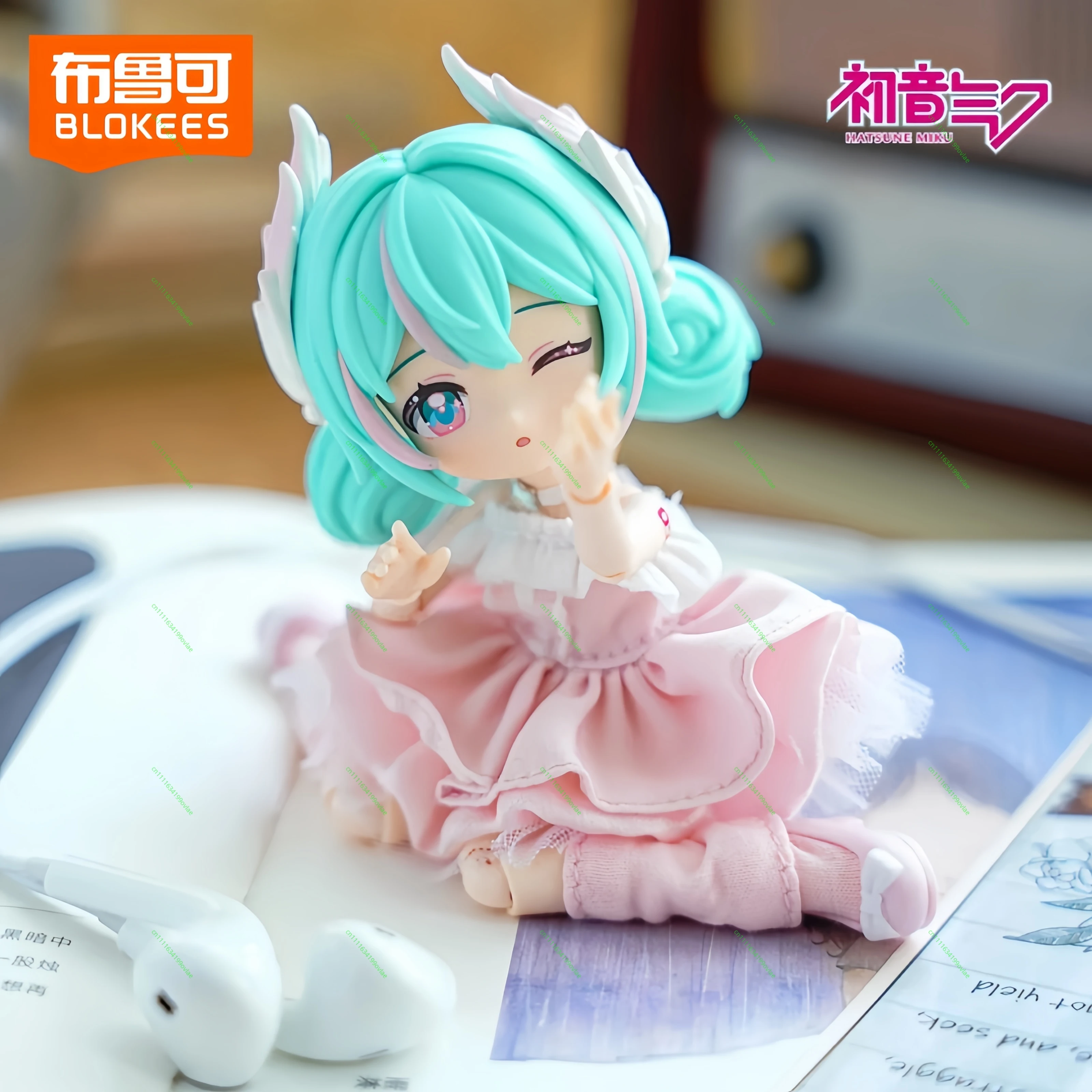 genuino-y-popular-blokees-hatsune-miku-vocaloid-modelo-bjd-armable-brillante-exquisito-impresionante-coleccionable-premium-regalos-para-aficionados-de-escritorio