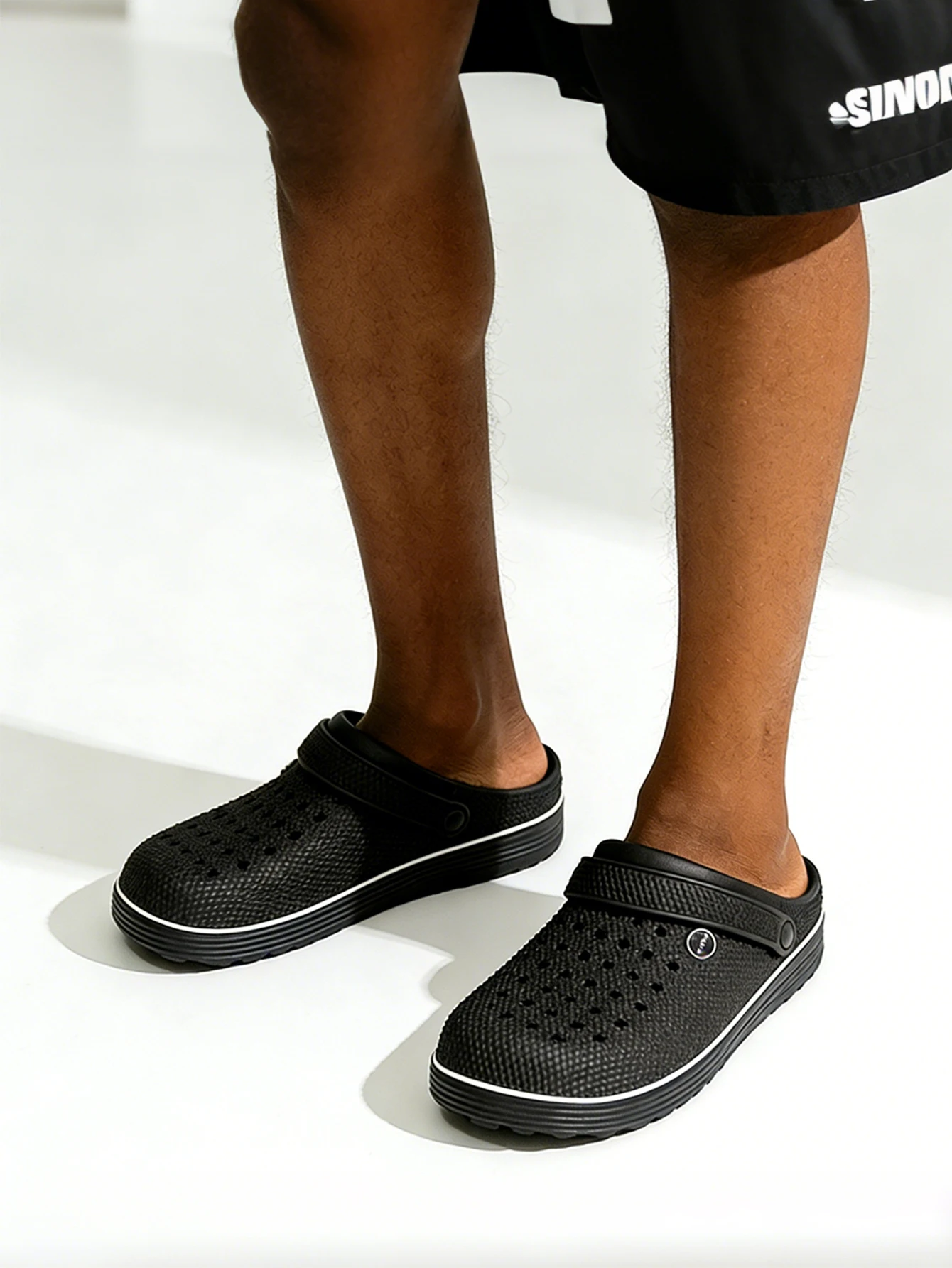 أحذية رجالية كاجوال بسيطة قابل - مراجعة Slip On Mule Flat وسعره