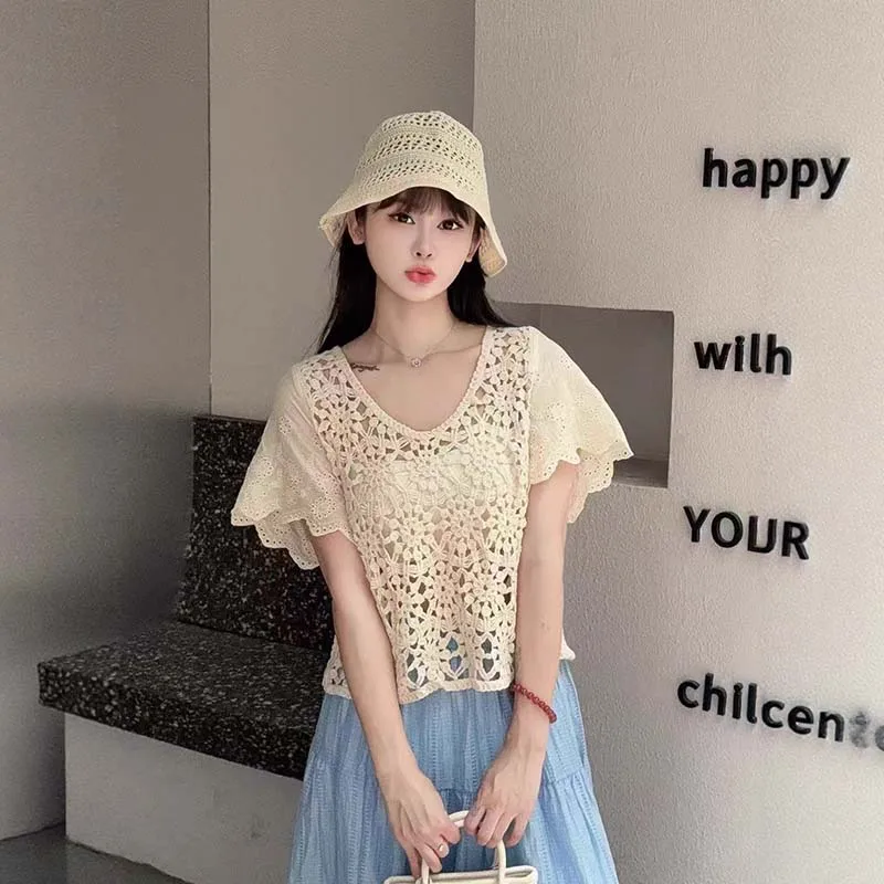 Boring Honey New Hollow Outside With Summer Short Pullover Sweater Hook Flower Sunscreen Thin Coat Short Sleeve All-Match Woman