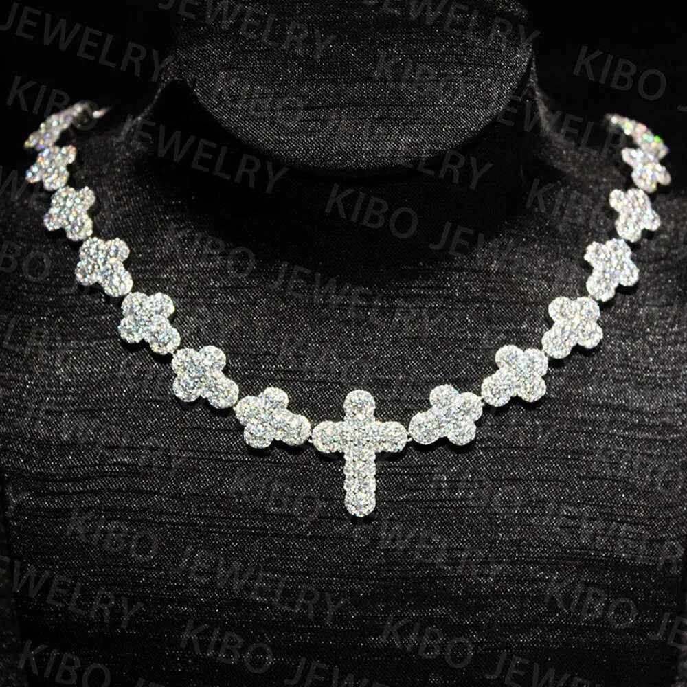 

Custom Made Hip Hop Cross Design Necklace Iced Out Moissanite Baguette Cuban Link Chain