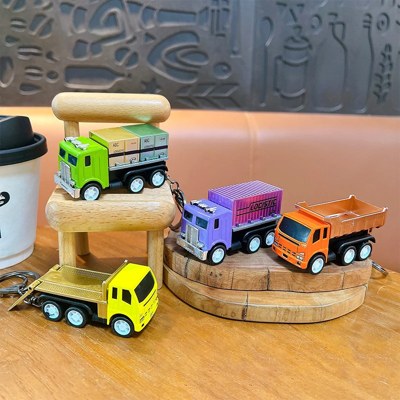 Creative Transport Vehicle/Container Truck Keychain Fun Stress-Relief Toy For Student Cute Backpack Charm Pull-Back Car Keychain