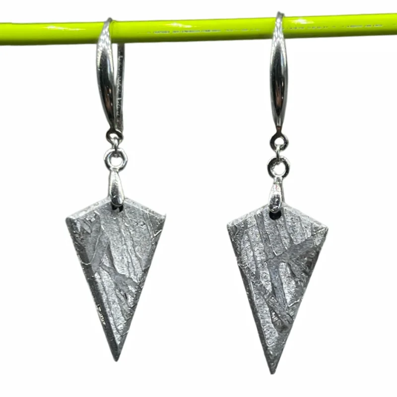 Natural Muonionalusta Iron Meteorite Triangle Earrings Dangle Drop Style Unique Meteorite Texture Collectible Gift Jewelry