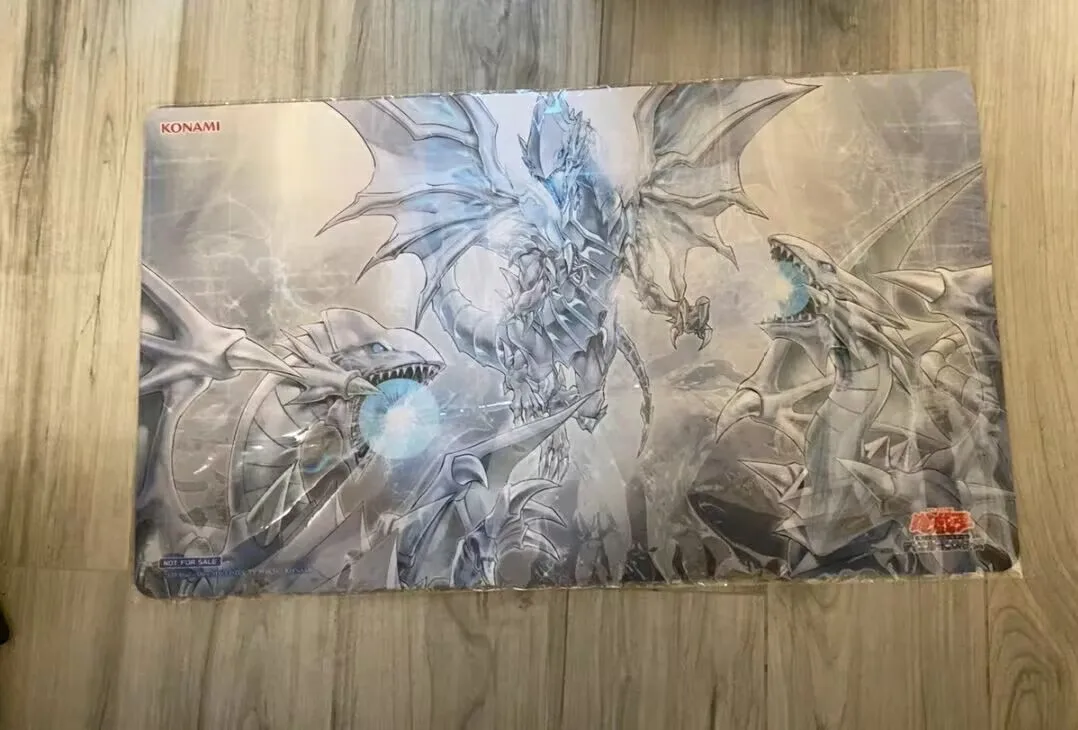 

Yugioh KONAMI Duel Monsters Majesty with Dragons of White Collection Official Playmat Mat Table Play Pad