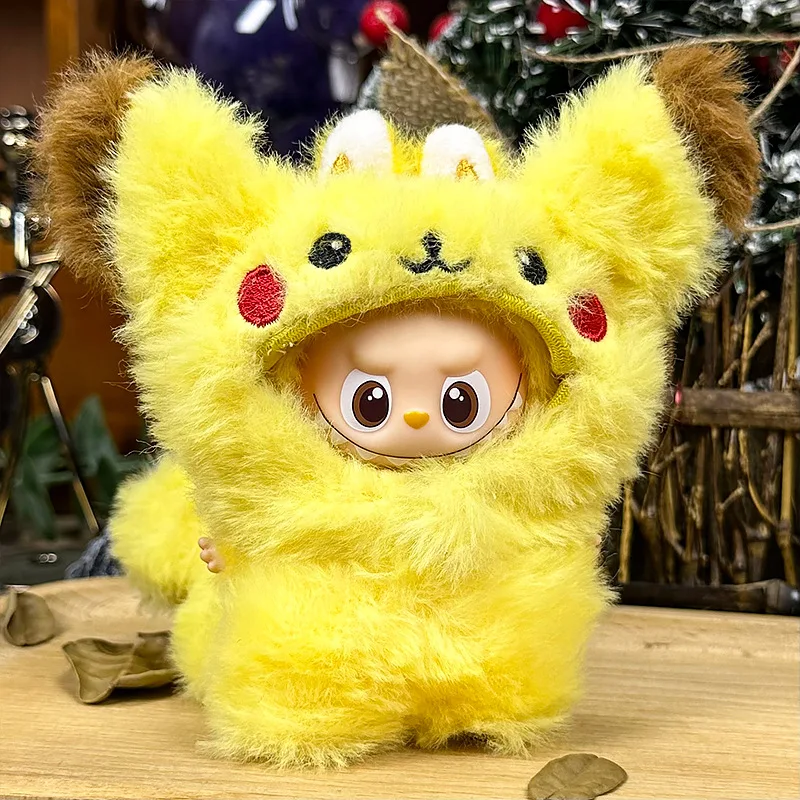 Per 10 centimetri Labubu Vestiti Pokémon Pikachu Eevee Peluche Tuta Set Labubu Bambole 4.0 Cartoon Dress Up Abbigliamento FAI DA TE giocattolo Accessori