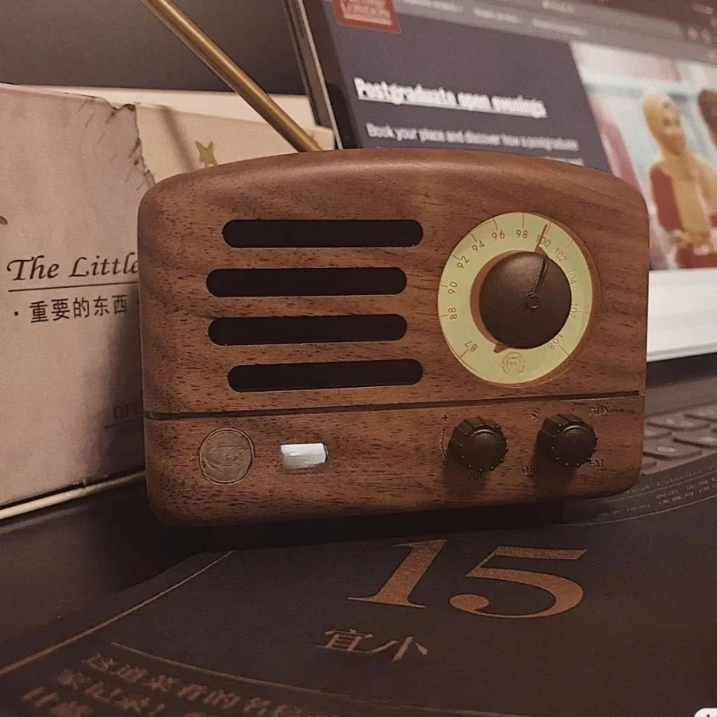 

Audio Little Prince Wireless Portable Bluetooth Speaker Cute Candy Ice Cube