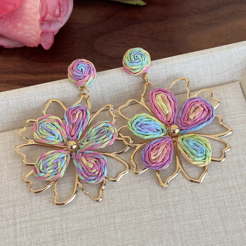 Raffia Woven Sunflower Butterfly Earrings Vintage Statement Vacation Beach Photo Prop Lightweight Handmade Natural