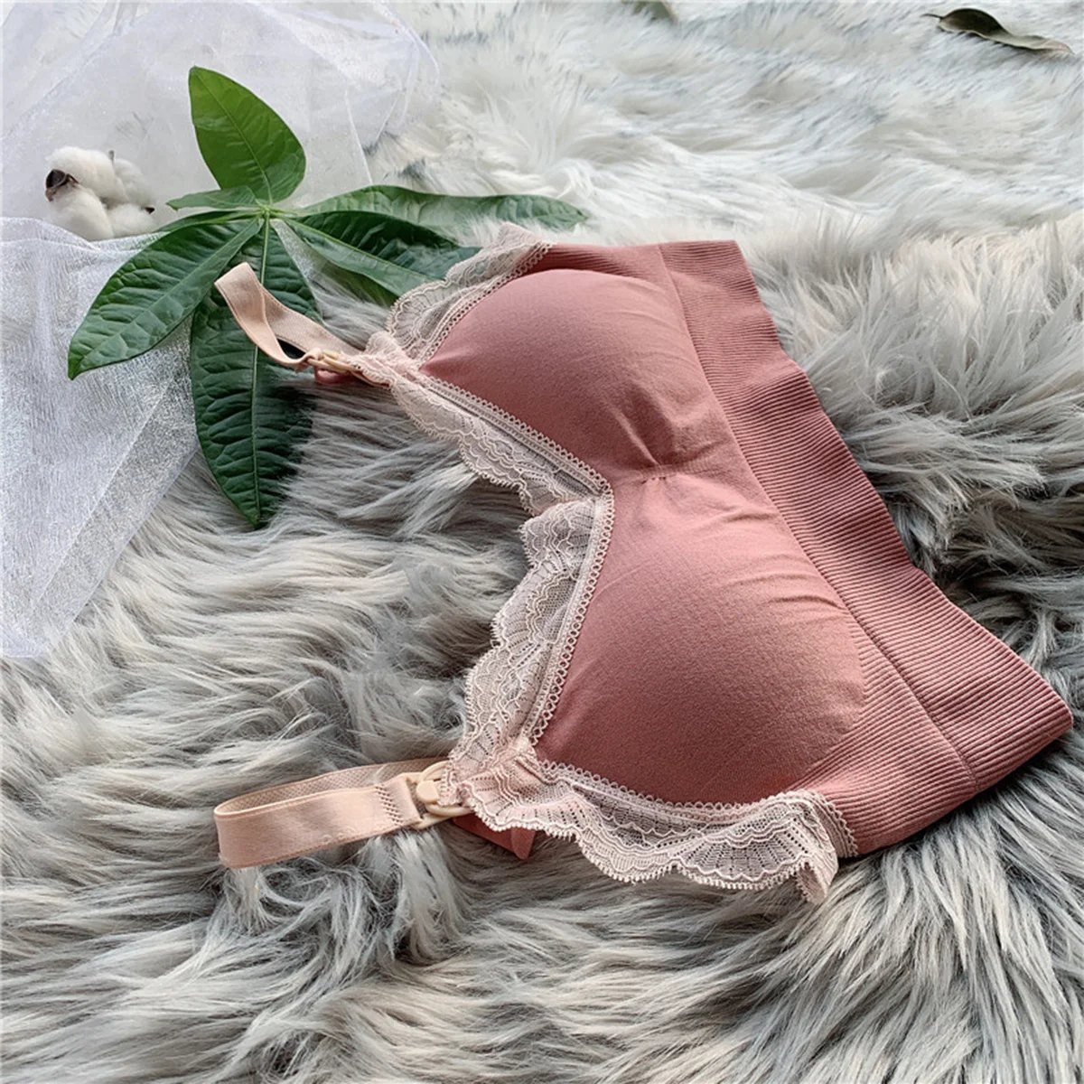 

Pregnant Women Lace Bras Comfortable Seamless Pink Maternity Bra Full Coverage Underwear Brassiere Safe Elastic Non