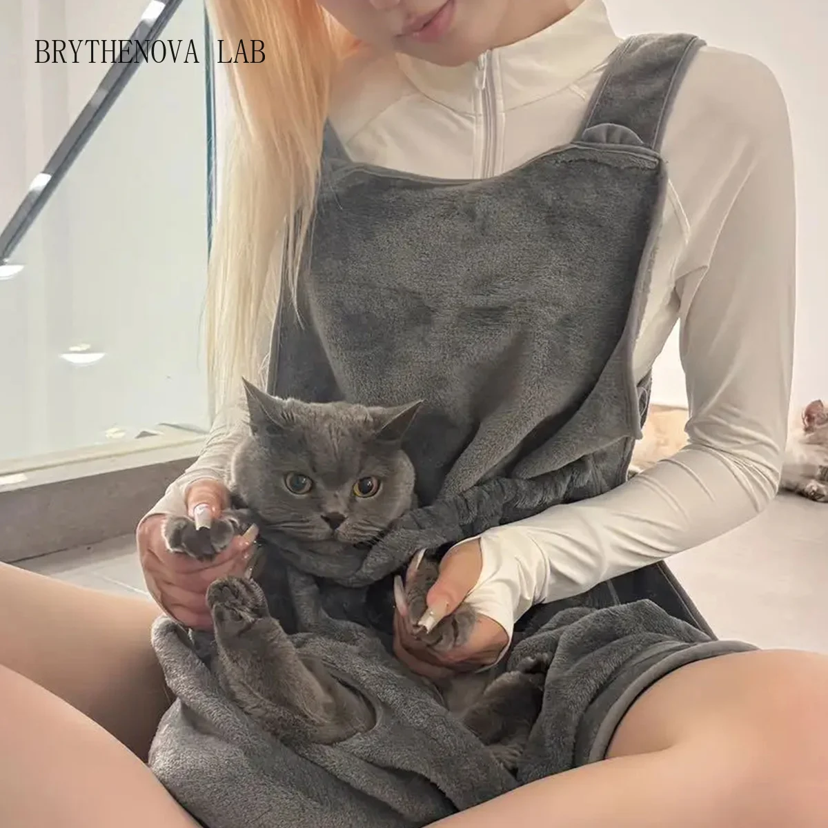 Cozy Kitten and Puppy Pet Carrier Apron Cat Apron with Hanging Bag Chest and Cat Sleep Function