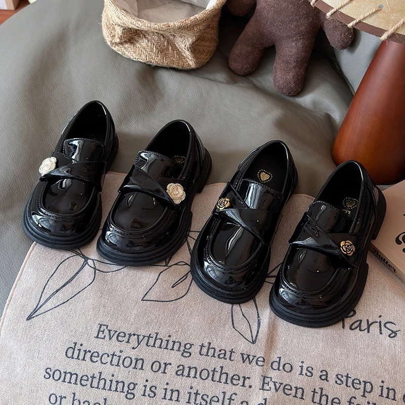 Autumn Girl's Leather Shoes Flower Slip-on Glossy Daily Kid's Flat Shoe Solid Colors Anti-slip All-match Trendy Children Shoes