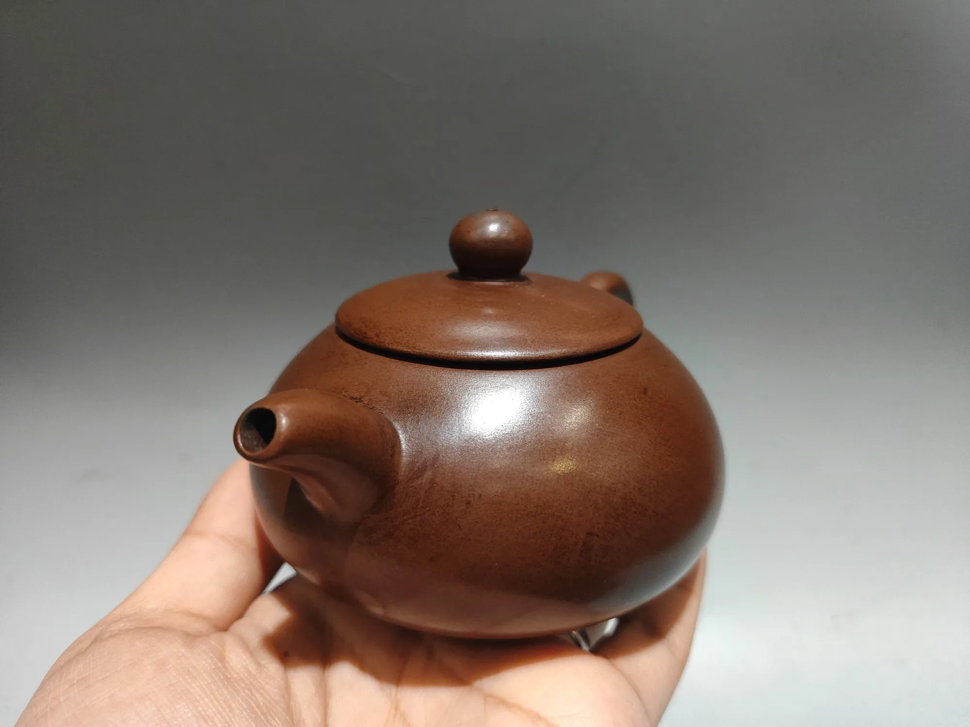 Yixing Teapot Purple Clay Pot Old Purple Mud Half Moon Pot Xishi Pot Kettle Teapot Pot Tea Tasting Tea Ceremony