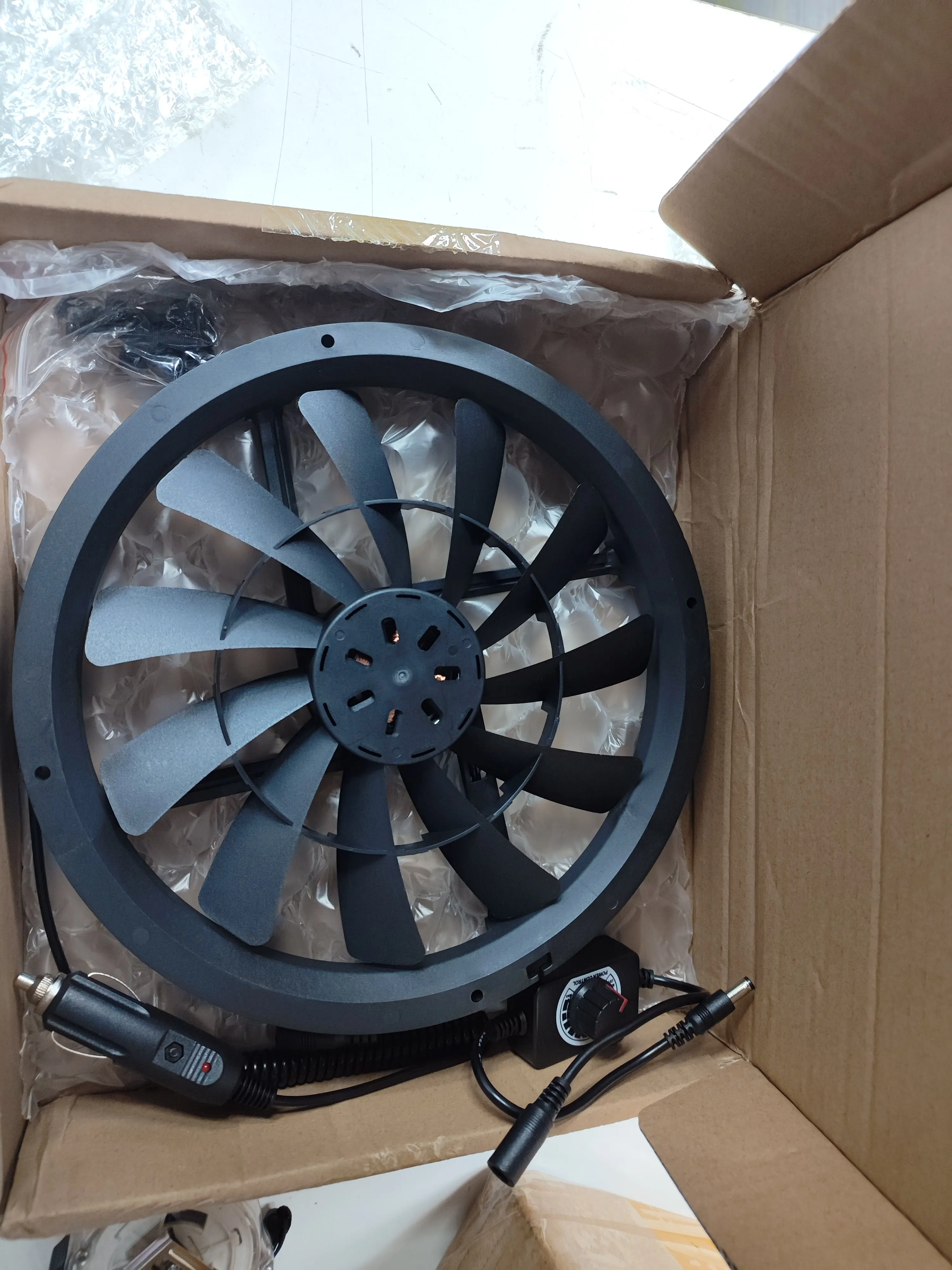 Jmz-12V large air volume 25CM cm RV car self-driving travel ventilation and cooling exhaust fan 25030 light and easy to install
