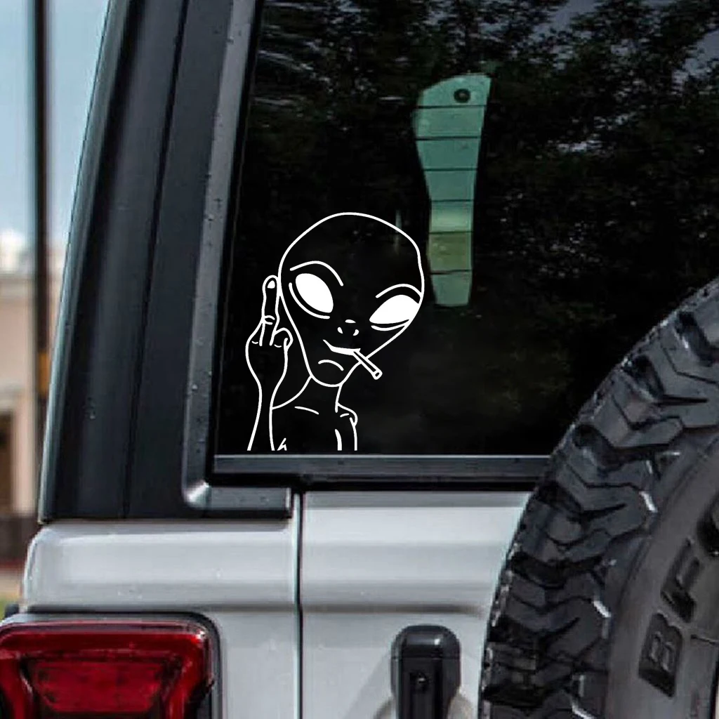 HungMieh ملصقات السيارات مضحك الغريبة شخصية Ufo الشارات الليزر ملصق فينيل سيارة ثلاثية الأبعاد سيارة التصميم الديكور 10.3X15cm #5