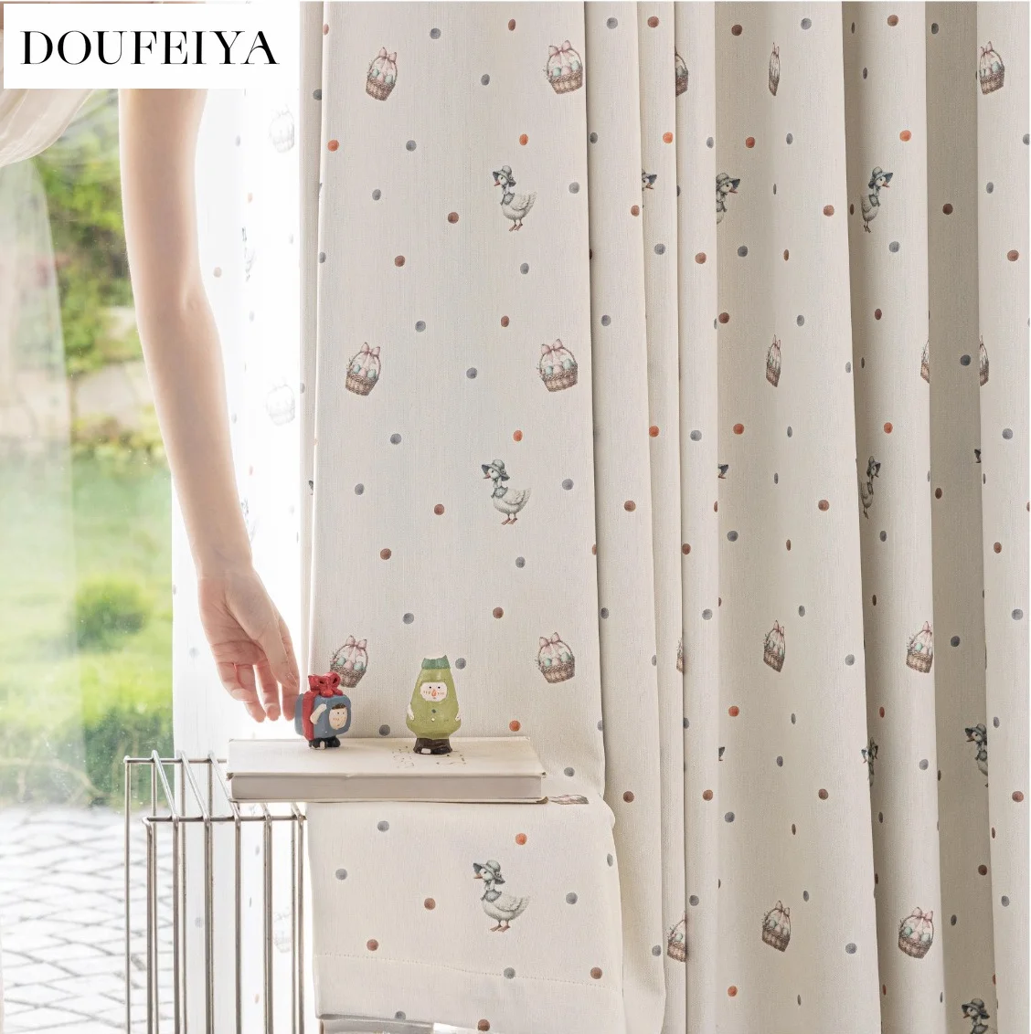 Custom Size Blackout Cartoon Duckling Printed Cream Wind Double Sided Snow Neil Elegant Curtains for Living Dining Room Bedroom