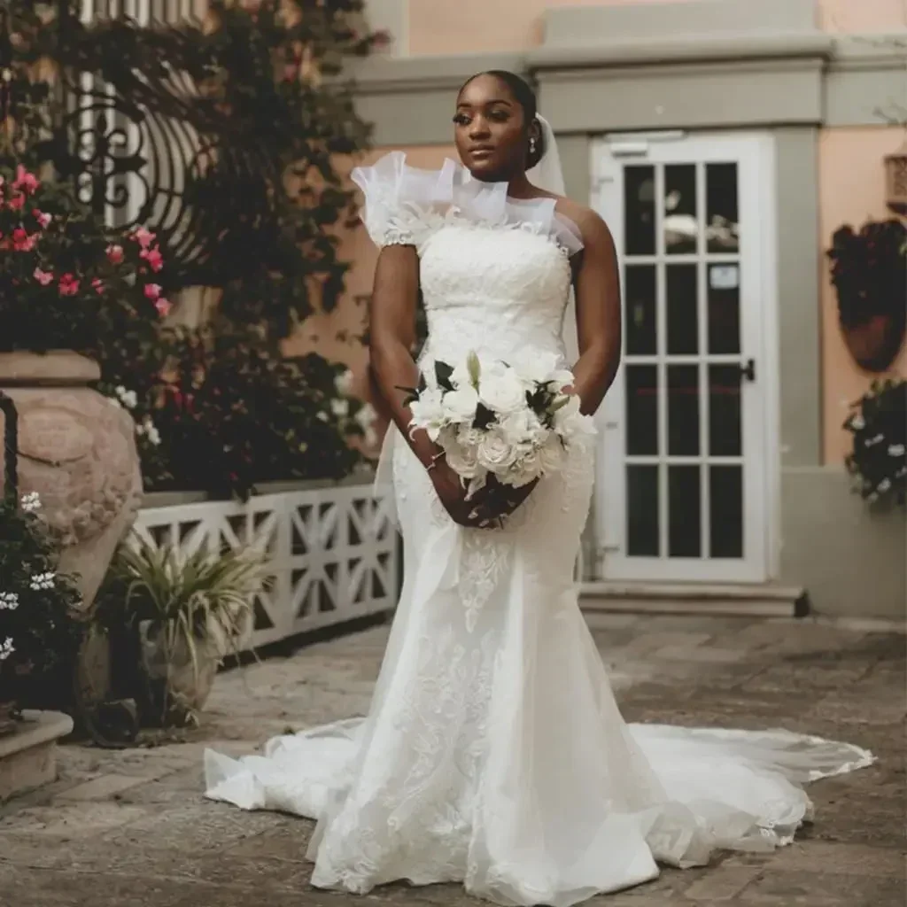 맞춤형 원숄더 머메이드 웨딩드레스 스윕 트레인 레이스 브라이덜 가운 플러스 사이즈 로브 드 소와레