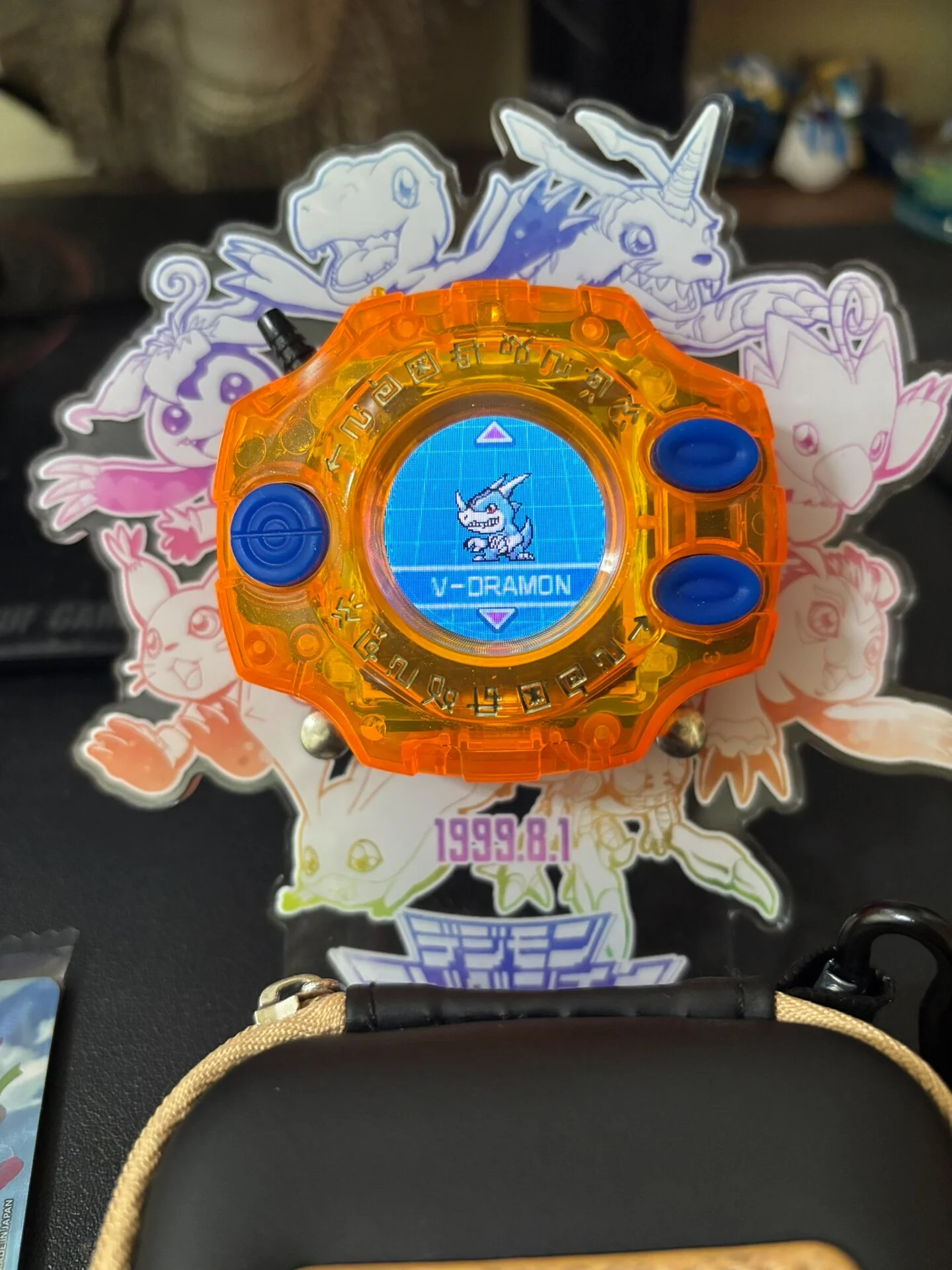 

Игровая консоль Bandai Digimon Color Screen Tyrannosaurus Machine, лимитированная серия к 25-летию, оригинальные цвета, серия Sacred Plan