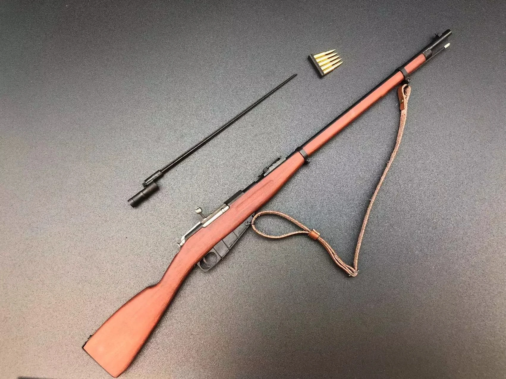 1/6 Scale WWI Mosin-Nagant 1891 Rifle Model with Metal & Solid Wood for Action Figure Display