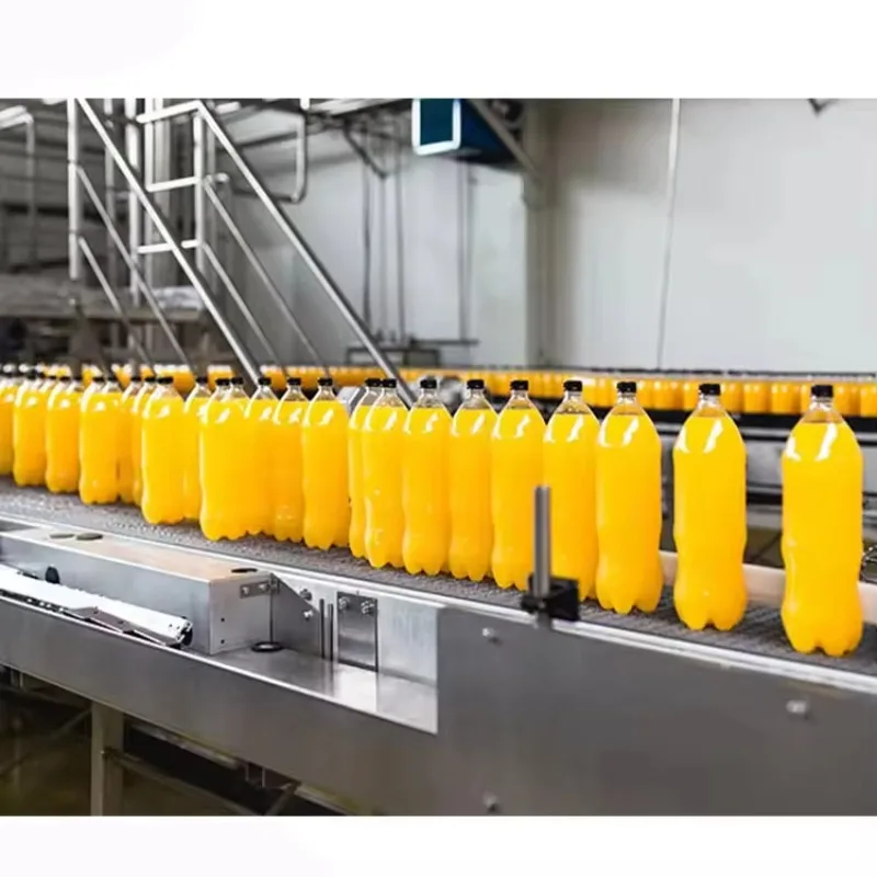 Full Automatic Carbonated Soft Drink Beverage Filling Machine for PET Bottles Customized for High Efficiency Bottling