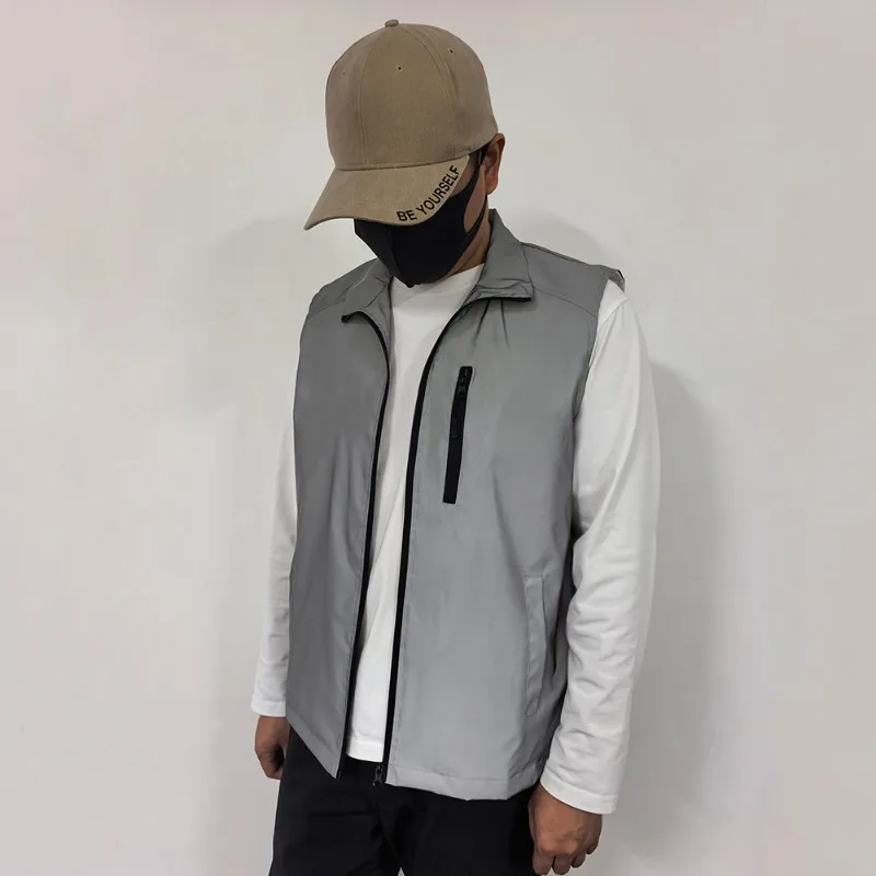 Nachtleuchtende Kleidung für Herren, leichte Weste mit Stehkragen, Frühling und Sommer, lässig, für Sport, Outdoor, Laufen, Radfahren, ärmellose Jacke – Detail 10