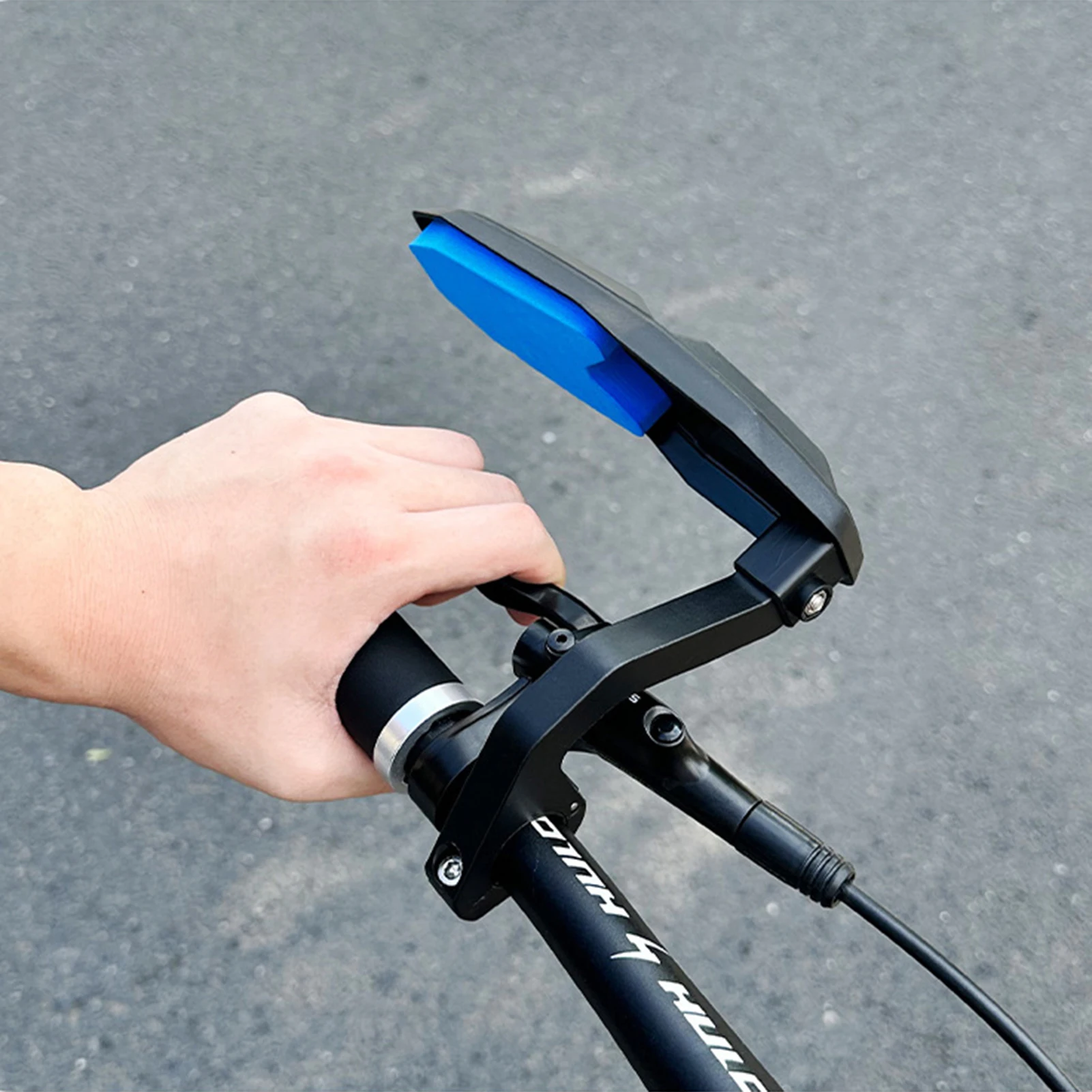 

Universal Motorcycle Handguards Scratch & Hand Handlebar Guards Suitable for Handlebar