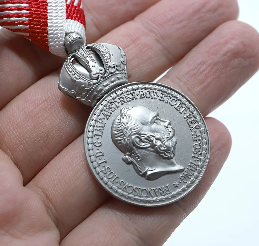 Austria Hungary Franz Joseph I Medal Silver Military Merit Medal on the War RibbonReproduction