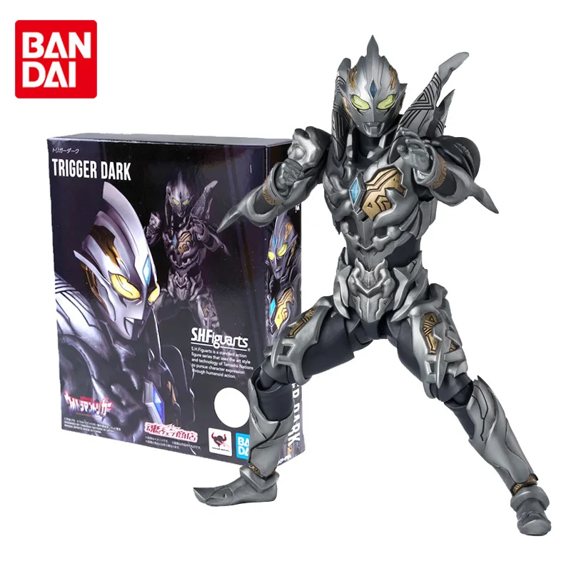 Bandai Originele Shf Ultraman Trigger Trigger Dark Gewrichten Beweegbare Model Hand-Model Speelgoed Jongens Meisjes Kids Kinderen Verjaardagscadeautjes