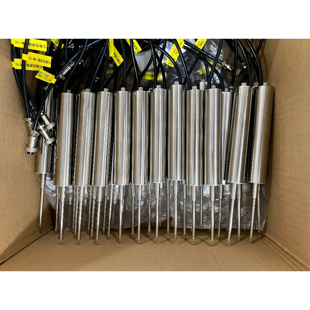 YWC strain gauge and YHD displacement sensor for deformation of concrete crack structures