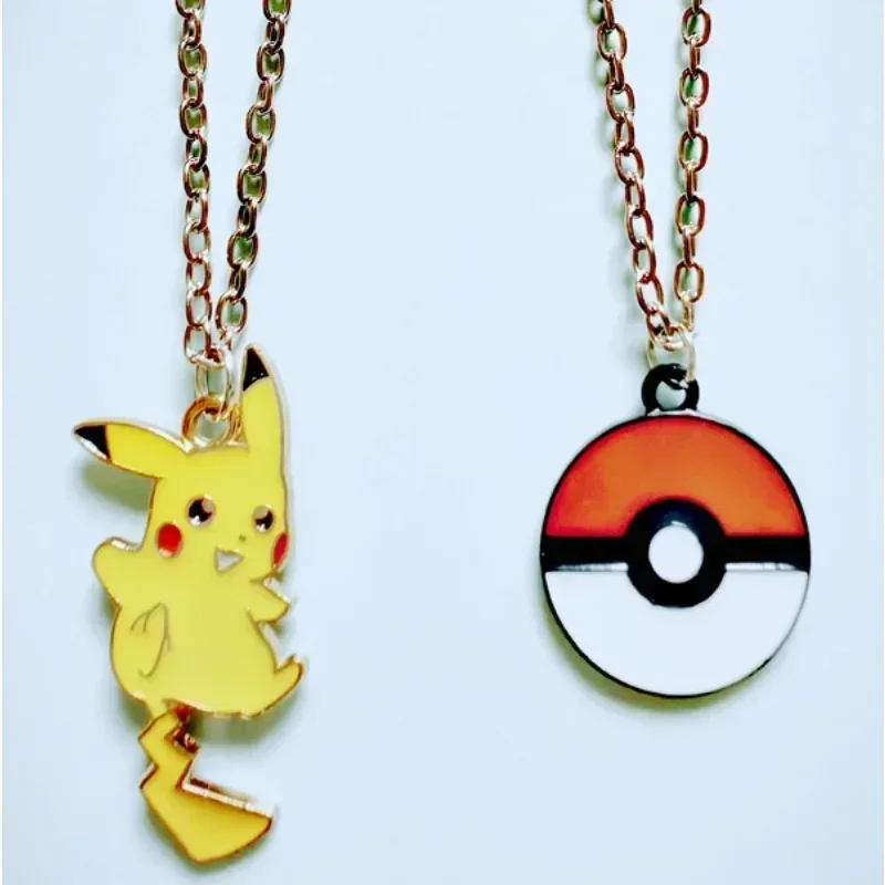 Pokemon Pikachu Cartoon collana Anime Action Figures Cute Kid Toy Q Figurals collana in lega decorazione regalo di compleanno per bambini