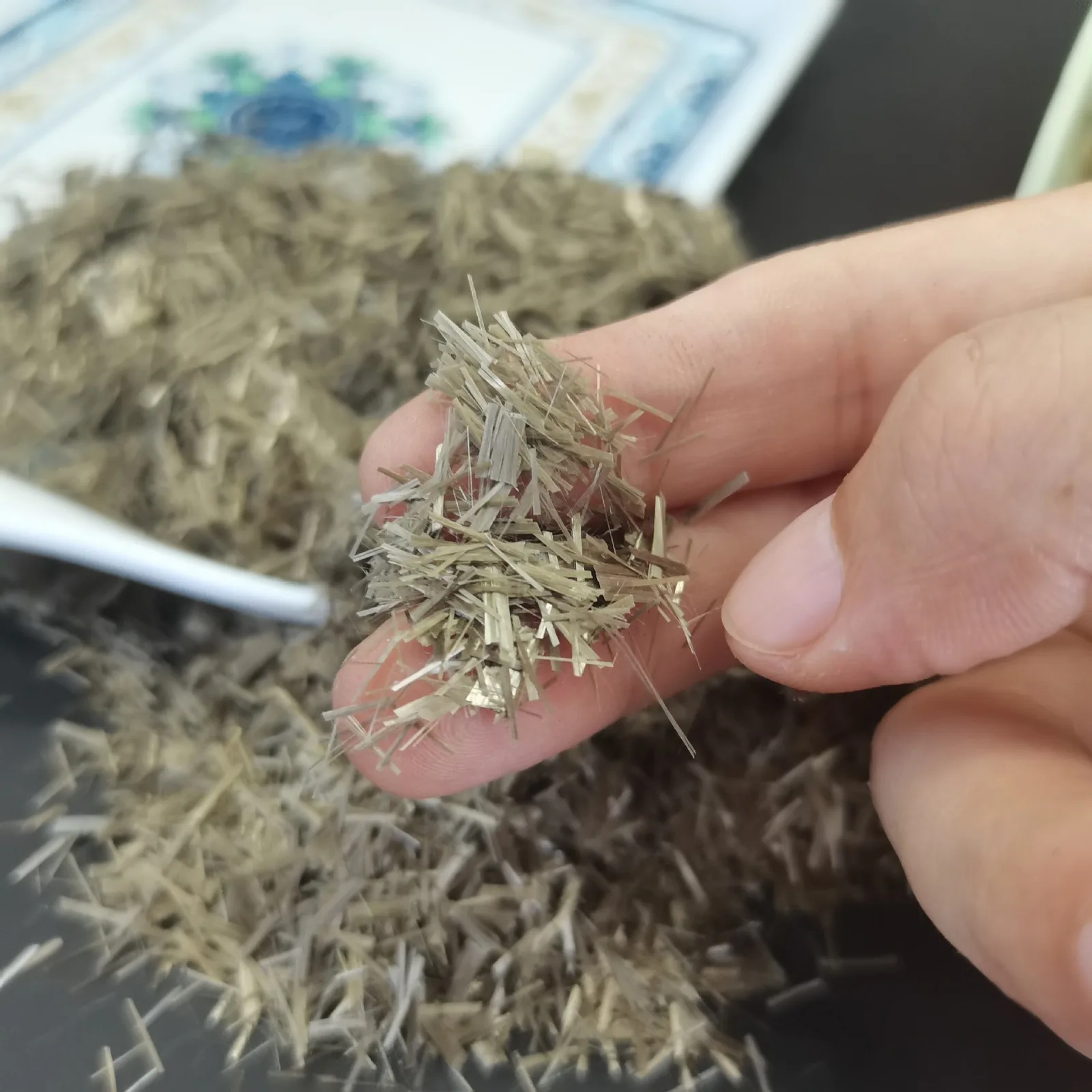 Forged Chopped Strands Chopped Basalt Fiber 500g Basalt Chopped Mold Fibers silk 10mm 15mm 20mm Length yarn