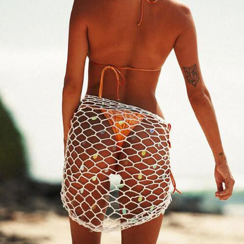 Women's Handmade Crochet Triangle Mesh Shawl With Sequins Sexy Beach Sunscreen Skirt Summer Hollow Out Swimsuit Cover Ups — zdjęcie 6