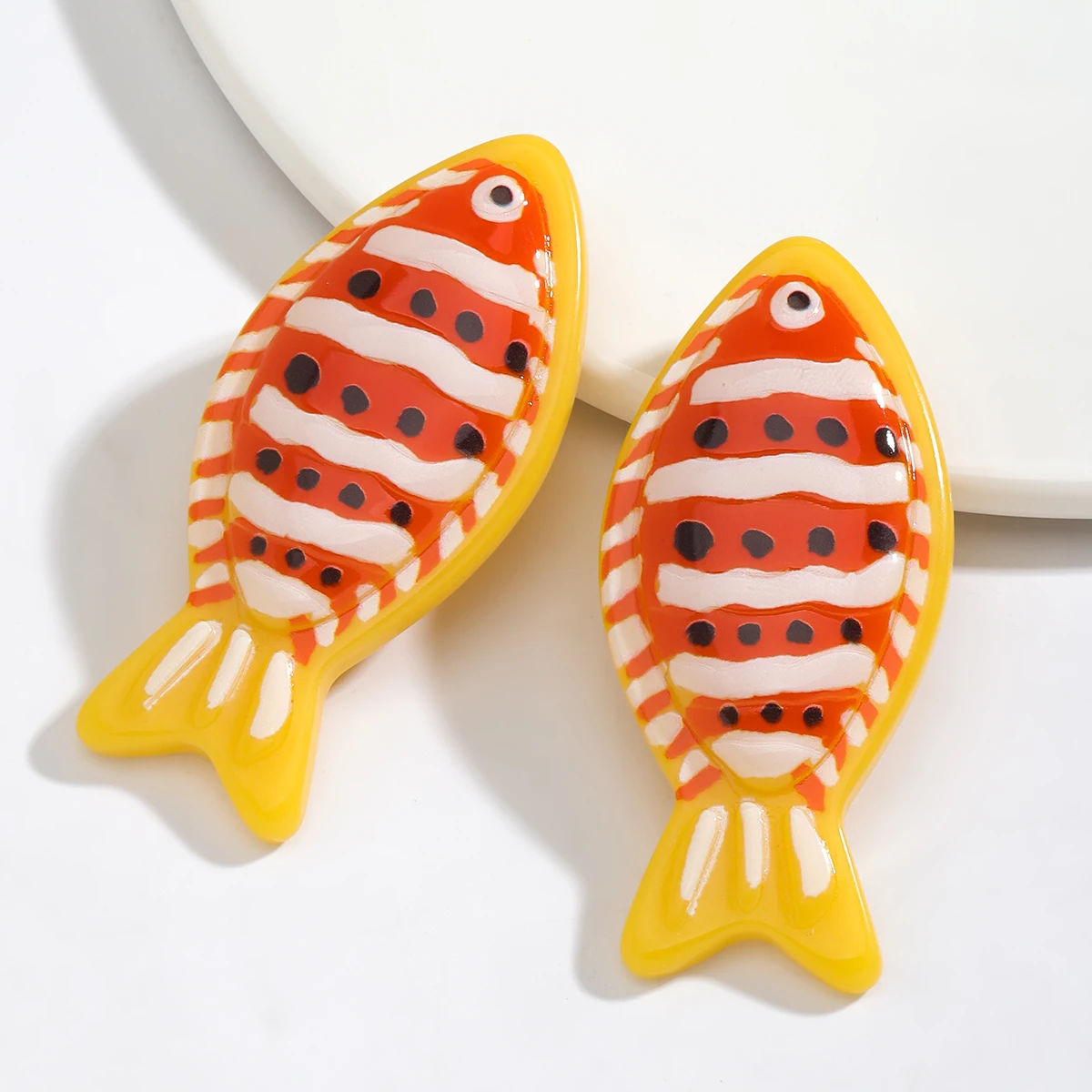 Vedawas Fashion Resin Fish Stud orecchini Boho Creative Fish orecchini personalizzati per le vacanze al mare per le donne