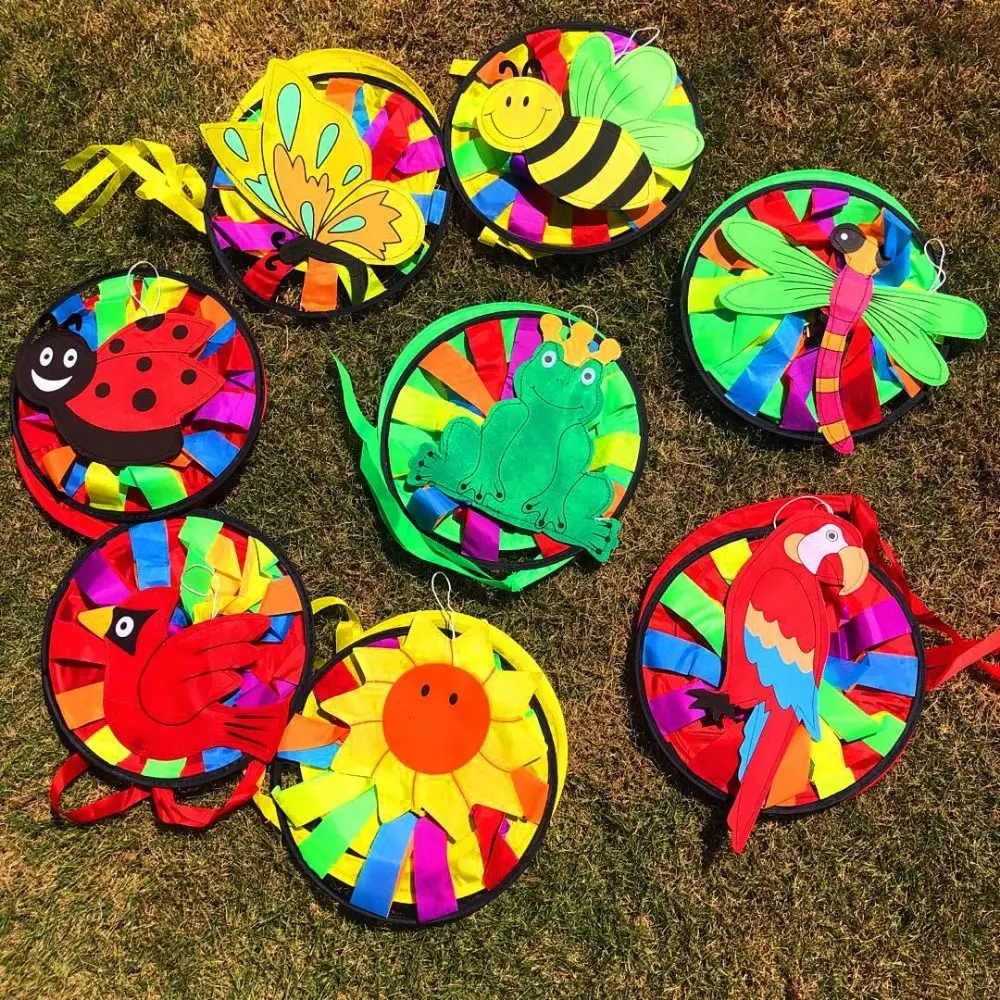 カラフルな漫画風ダイヤモンド風車オーナメント、3D立体ひまわり蜂、布とプラスチック製、回転式風車飾り、無毒、吊り下げ式