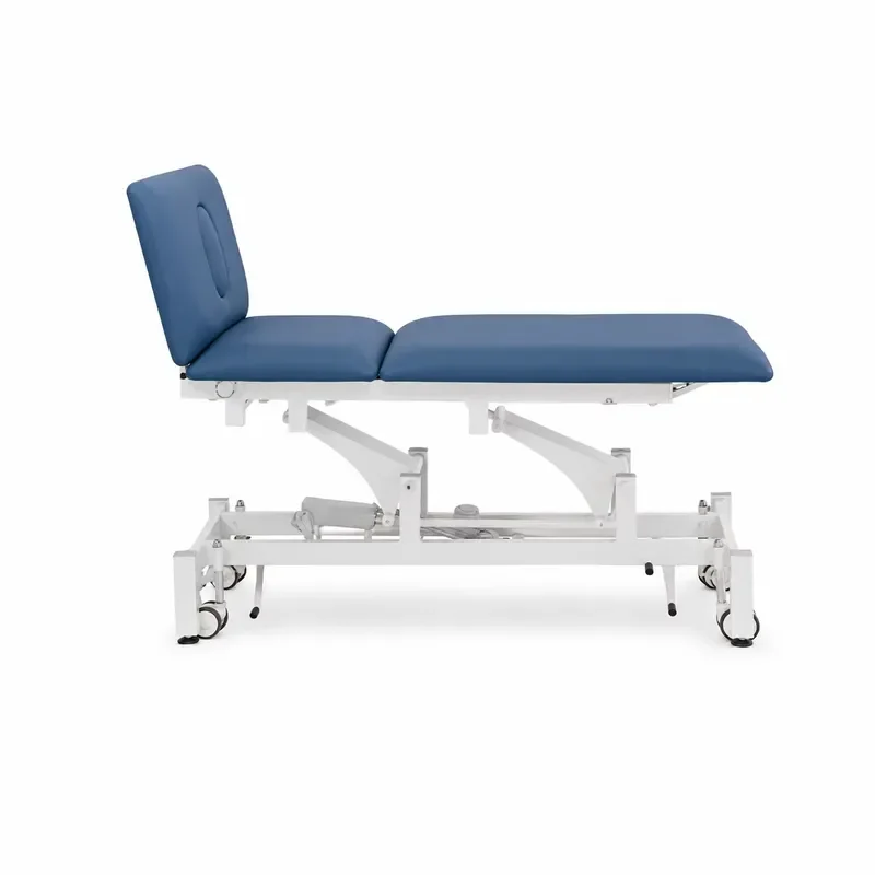 Clinical Treatment Bed with Removable Face Mask Durable Upholstery Mobile Caster Base for Medical Use