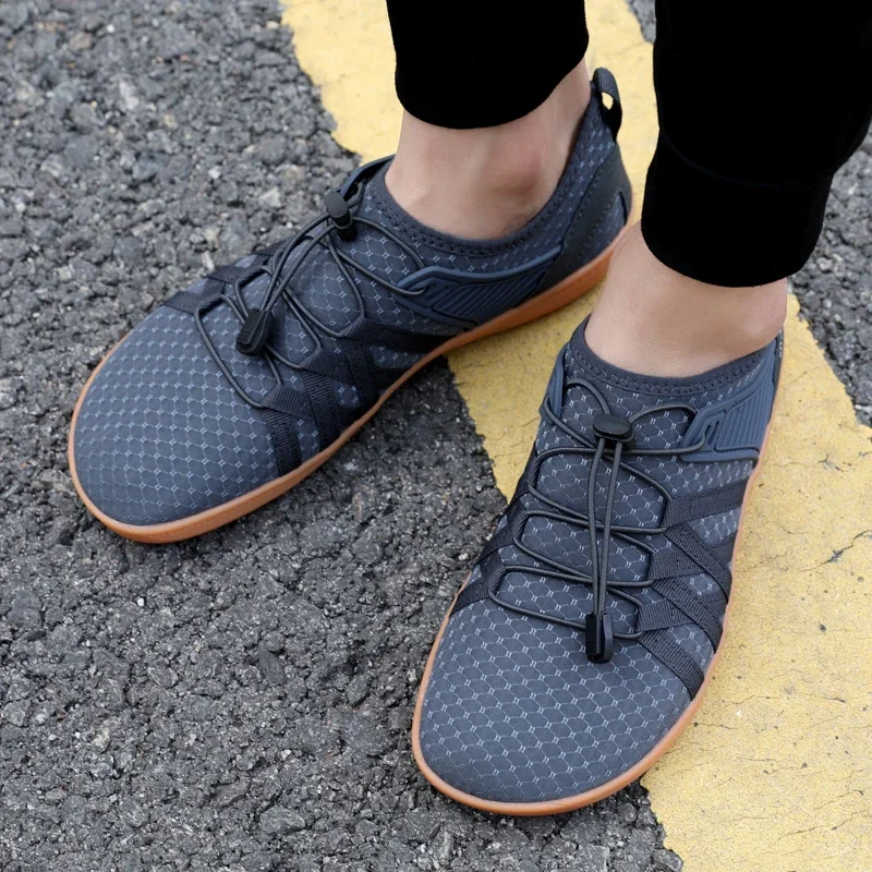 ผู้ชาย Minimalist Barefoot วิ่งรองเท้าผ้าใบกว้าง Fit Zero Drop Sole ที่เหมาะสมที่สุดผ่อนคลาย Men Cross Trainer รองเท้าผ้าใบกว้าง Toe Box