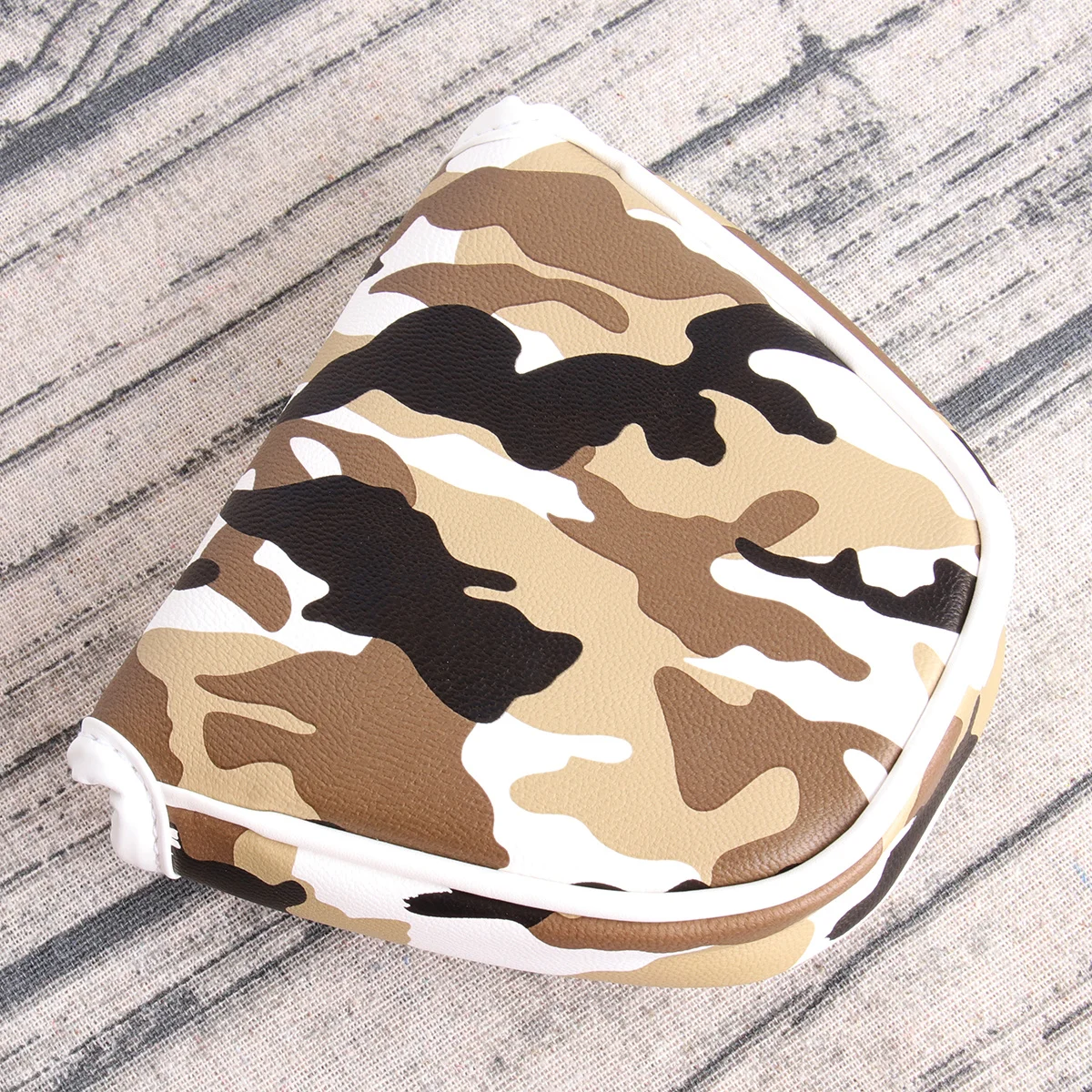

Camouflage Putter Cover Waterproof Wear-Resistant Pu Soft Lining Protection For Mallet Head Cover Sleeve Brown
