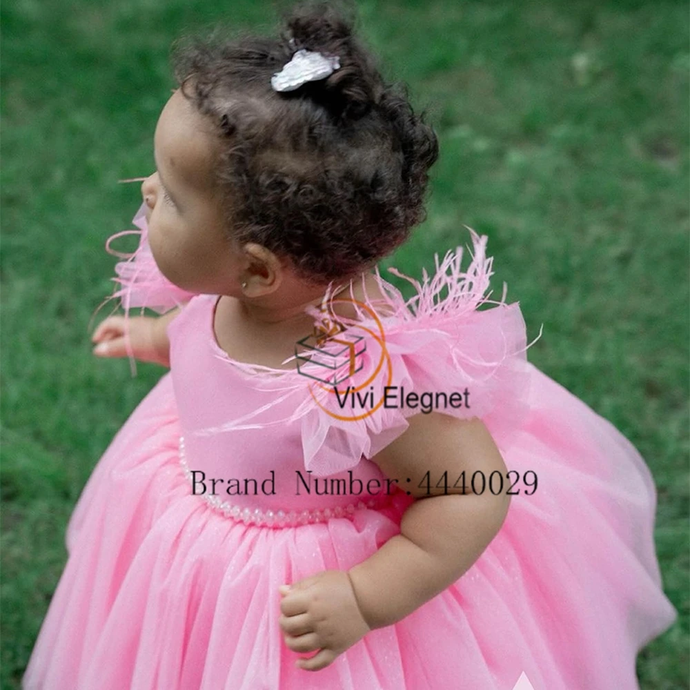 Charming Pink Flower Girls Dresses with Feather Sleeveless Soft Tulle Knee Length 2023 Summer New فلور فتاة اللباس Zipper