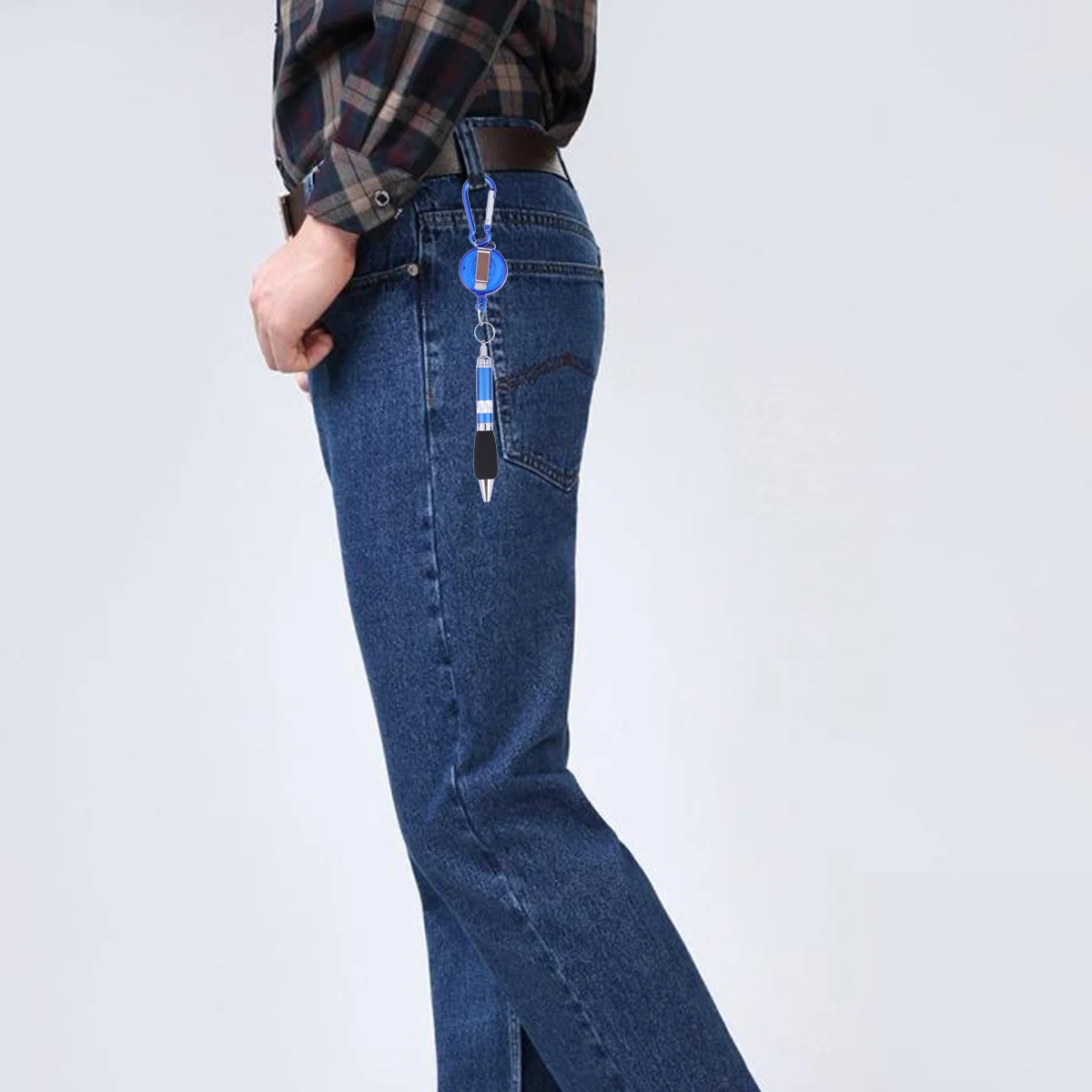 

10Pcs Assorted Color Retractable Badge Pen Golf Scorecard Reel with Clip for Party Favors and Store Merchandising