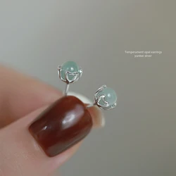 Small and Exquisite Gold Color Green Jade Round Earrings for Female Girl Everyday Wear Gift Jewelry