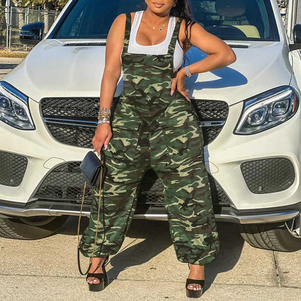 Jumpsuit Wanita Tanpa Lengan Motif Kamuflase Kerah Kotak Kaki Lebar Model Streetwear Musim Panas