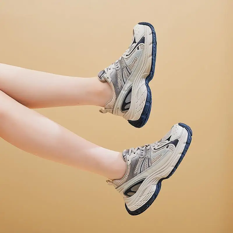 

Fashionable Thick Bottomed Genuine Leather Dad Shoes for Women Trendy Korean Style Sport Shoes Casual Wear round Toe Flat Heel