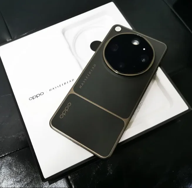 Official Oppo Find X9 Ultra China Version 6.82 Inch Snapdragon 8 Elite Gen5 7050mAh 100W Supervooc 50W Wireless 200MP OIS NFC