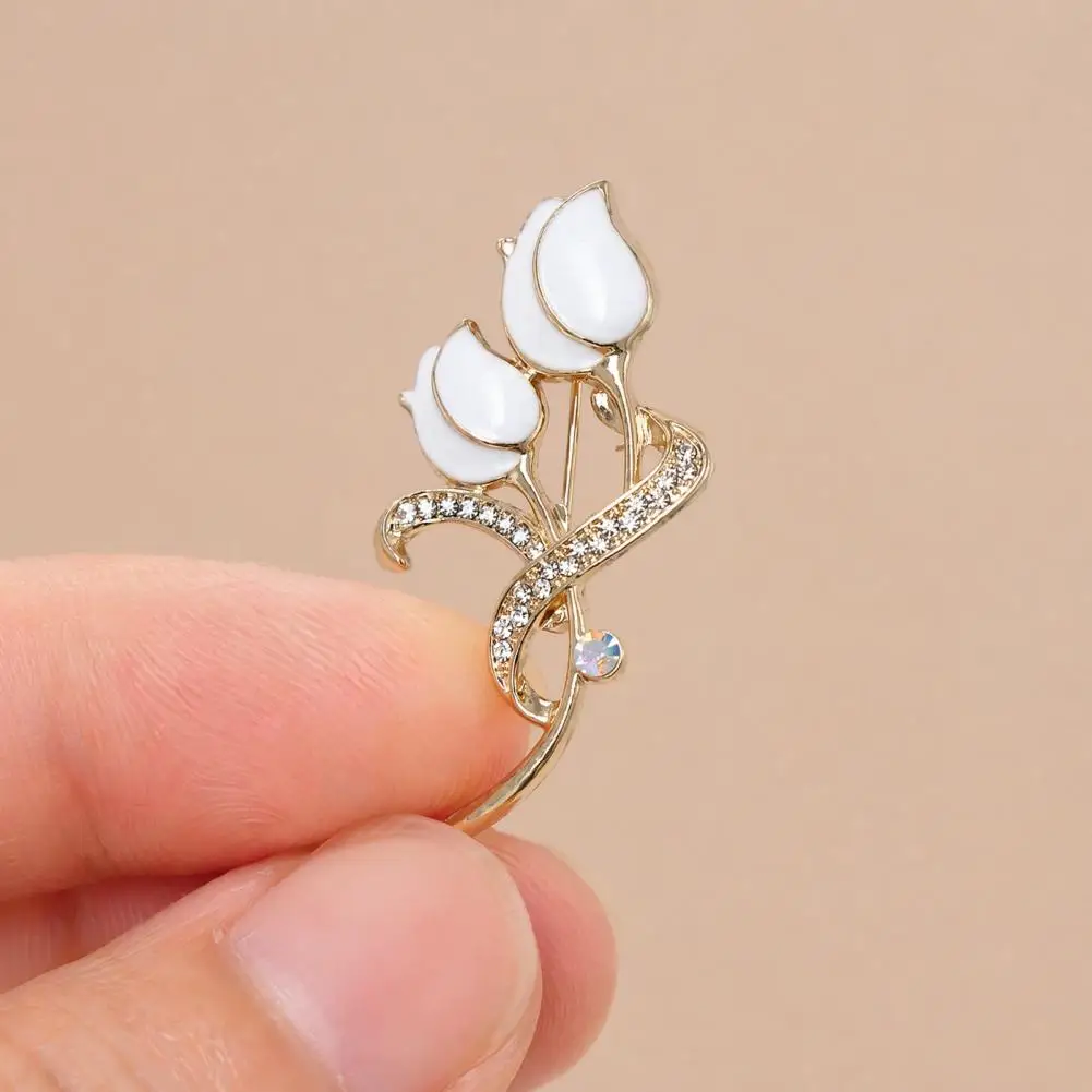 Long-lasting Brooch Durable Brooch Pin 3d Tulip Bud Brooch Pin with Rhinestones Electroplated Anti-oxidation Lapel for Coats