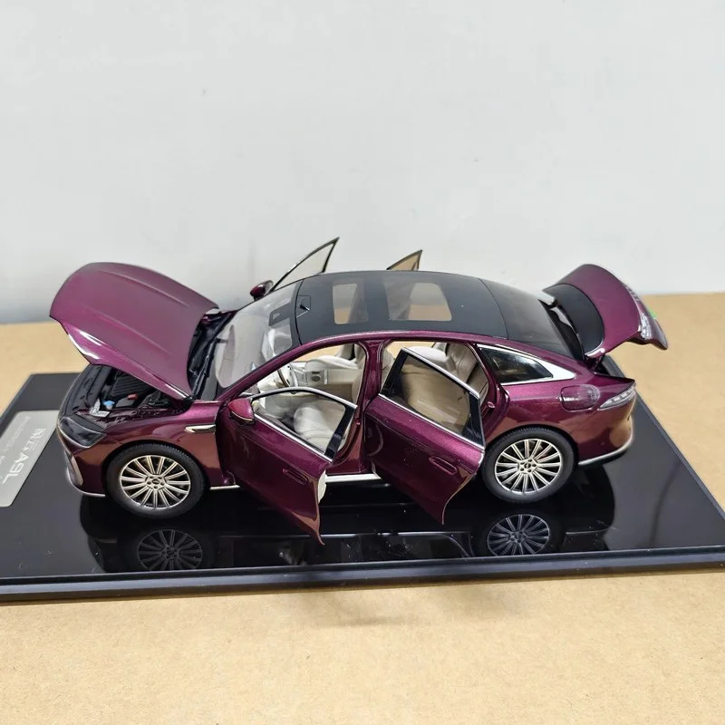 modelo-de-coche-original-chery-fengyun-a9l-nueva-energia-sedan-1-18-modelo-de-coche-de-aleacion-coleccion-de-juguetes-de-regalo