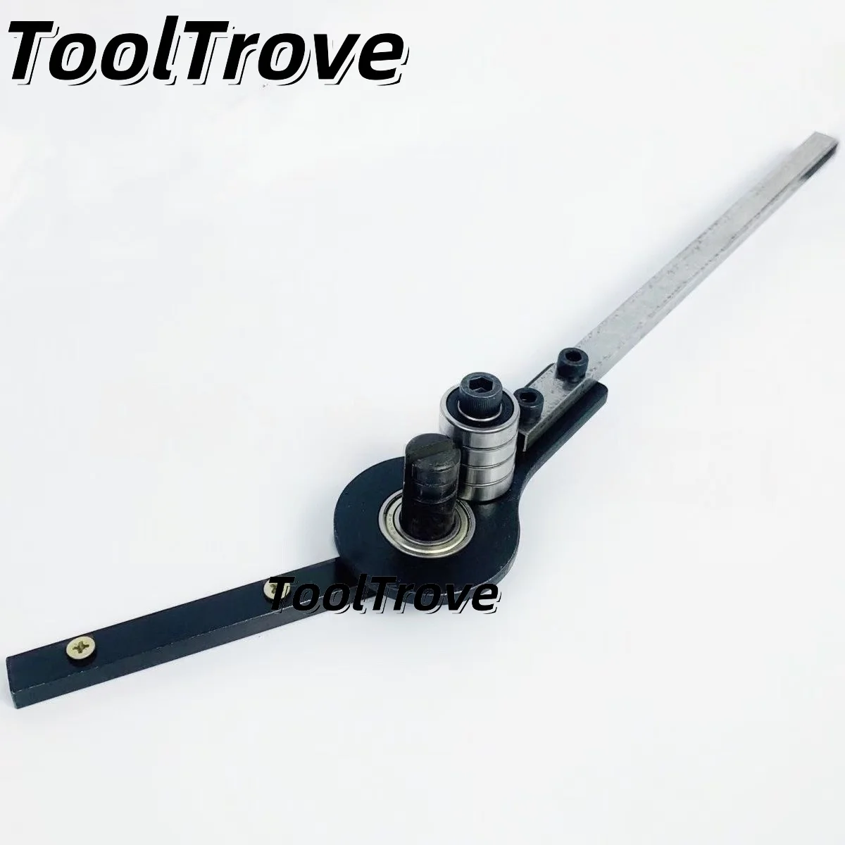 

Manual Flat Iron Bender - 90° Right Angle Bending Tool 2-4MM for Copper Busbar, Steel Plate, Copper Sheet & Wire DIY Tool