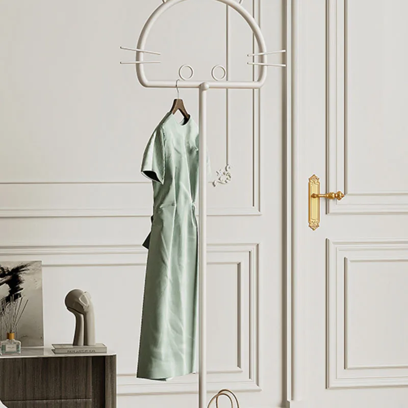 Appendiabiti per scaffali angolari bianchi Supporti per appendiabiti Porta cappelli in metallo nordico Portaoggetti per borse da camera da letto moderna Decorazione del corridoio De Ropa