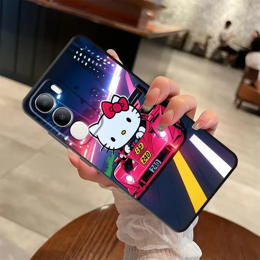 سباق السيارات مرحبا كيتي الحال بالنسبة ل Vivo Y27 Y30 Y33S Y35 Y19 Y31 Y36 Y20 Y21 Y02 Y11 Y22 Y12 Y15S Y16 Y17 لينة الغطاء الخلفي للهاتف