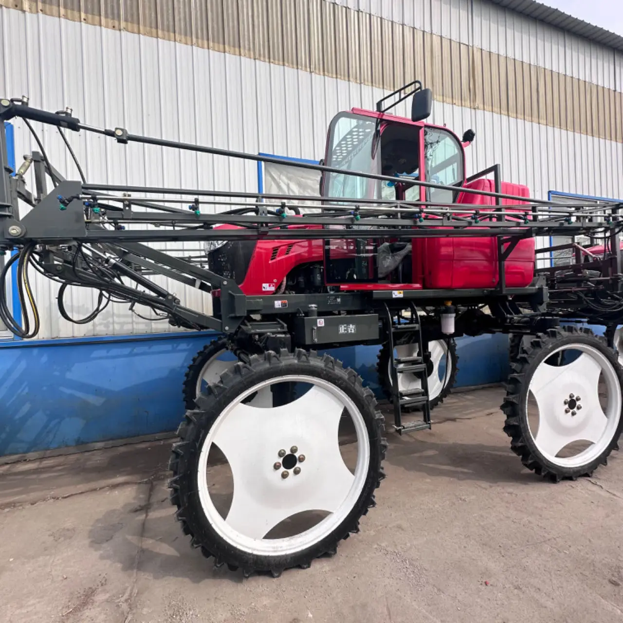 【ساخن】خاخ ذاتي الدفع + مفرشة Fer-tilizer