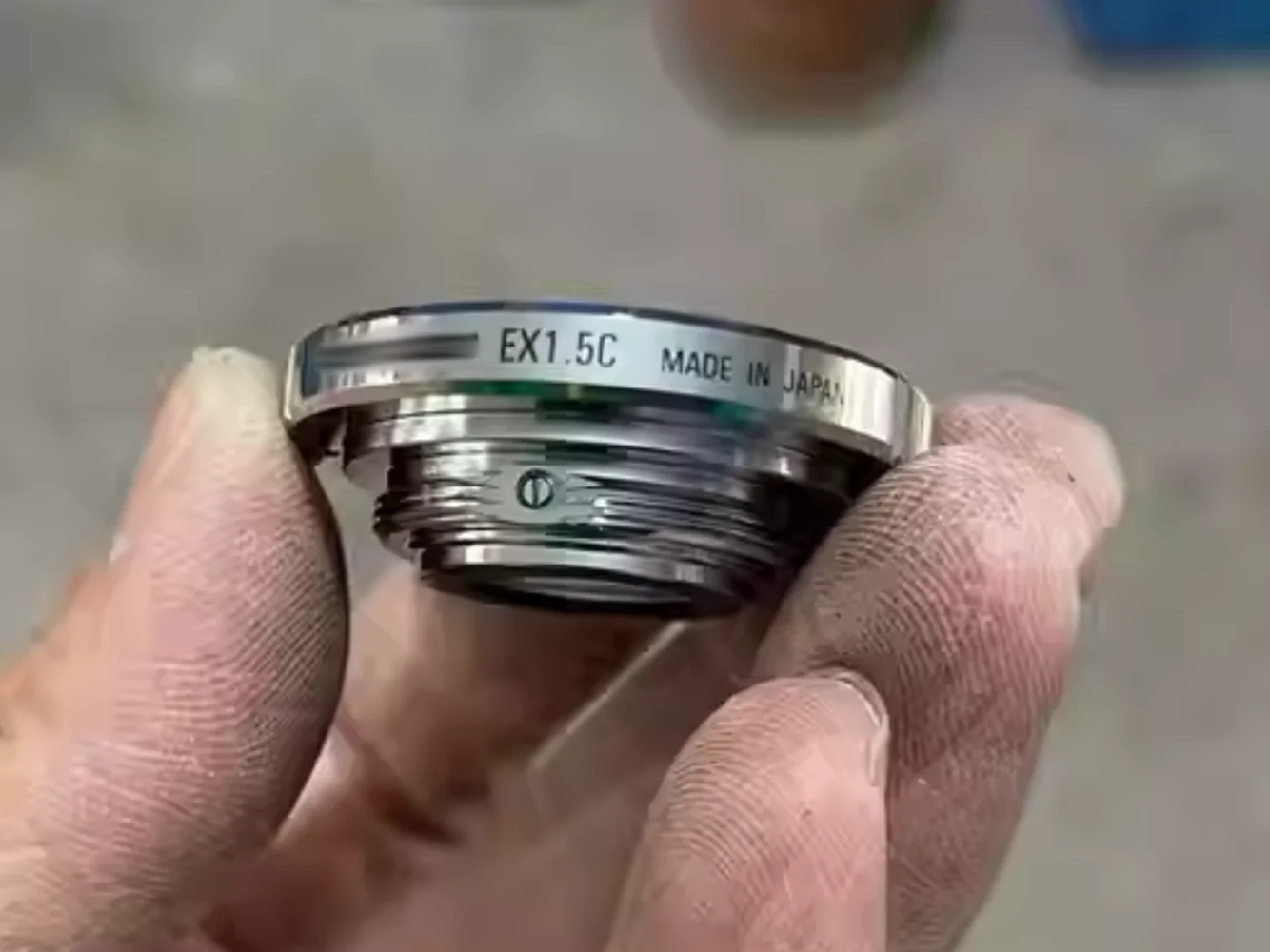 

magnifying glass EX1.5C