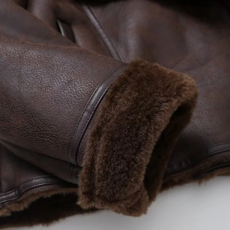 เสื้อแจ็คเก็ตหนังกลับผสมขนแกะแบบแพทช์เวิร์ค คอปกแบบออร์ต สไตล์ฮ่องกง สำหรับฤดูใบไม้ร่วงและฤดูหนาว เหมาะสำหรับขี่มอเตอร์ไซค์