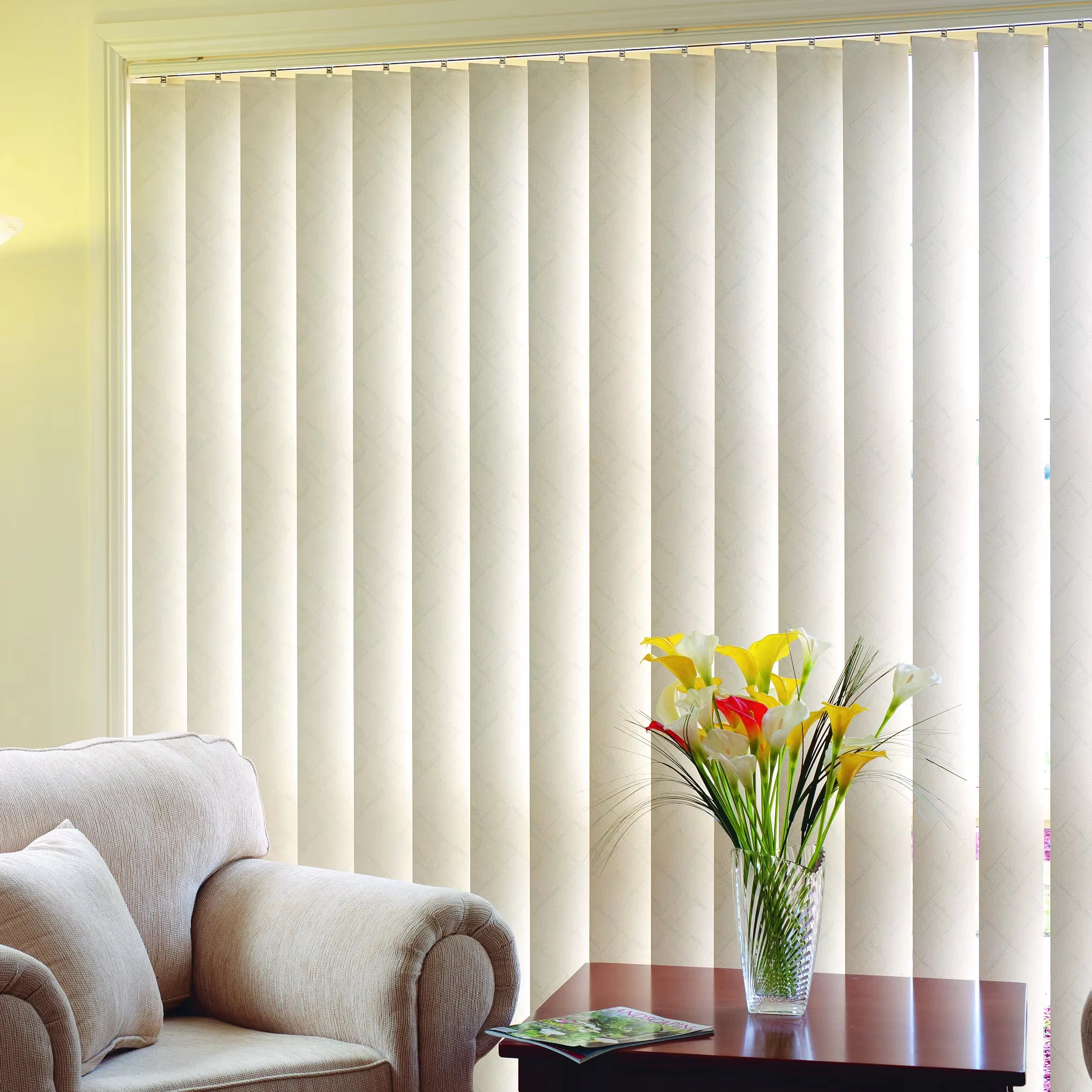 Customized Zebra Shades and Vertical Blinds Smart Electric Motorized and Manual Opening Plastic Material Horizontal Pattern