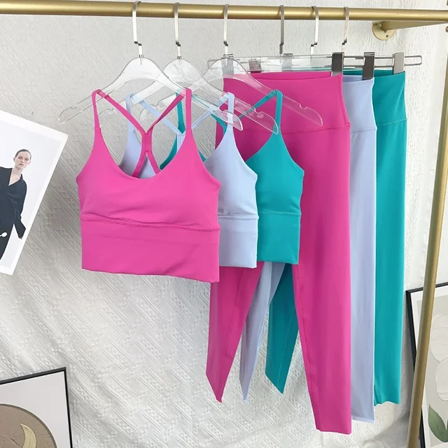 2-częściowy zestaw do jogi Odzież sportowa Kostiumy do fitnessu Seksowne topy do jogi z krzyżem na plecach Elastyczność Legginsy z wysokim stanem Odzież sportowa do biegania